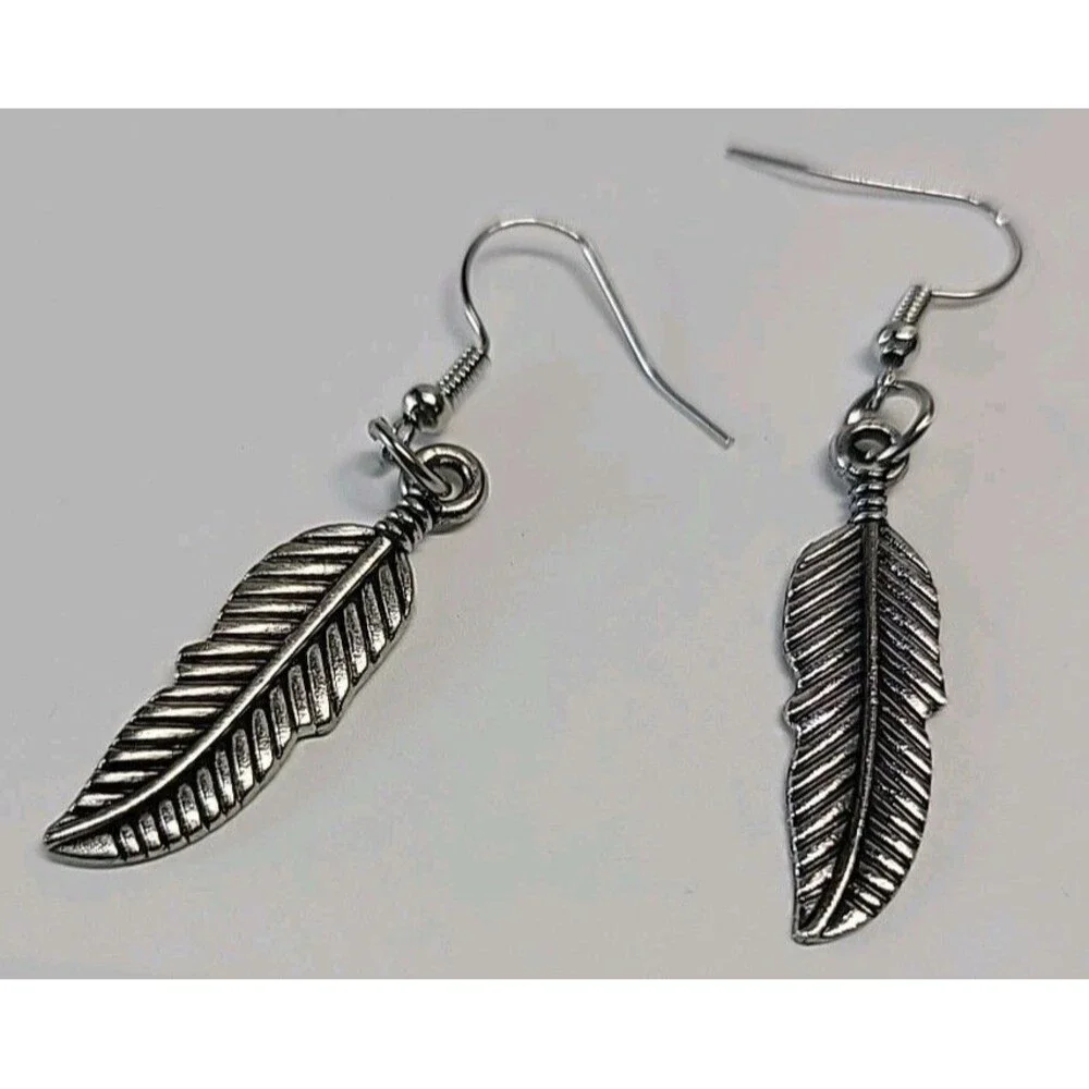 Navajo‎ Silver Dangle Feather Earrings